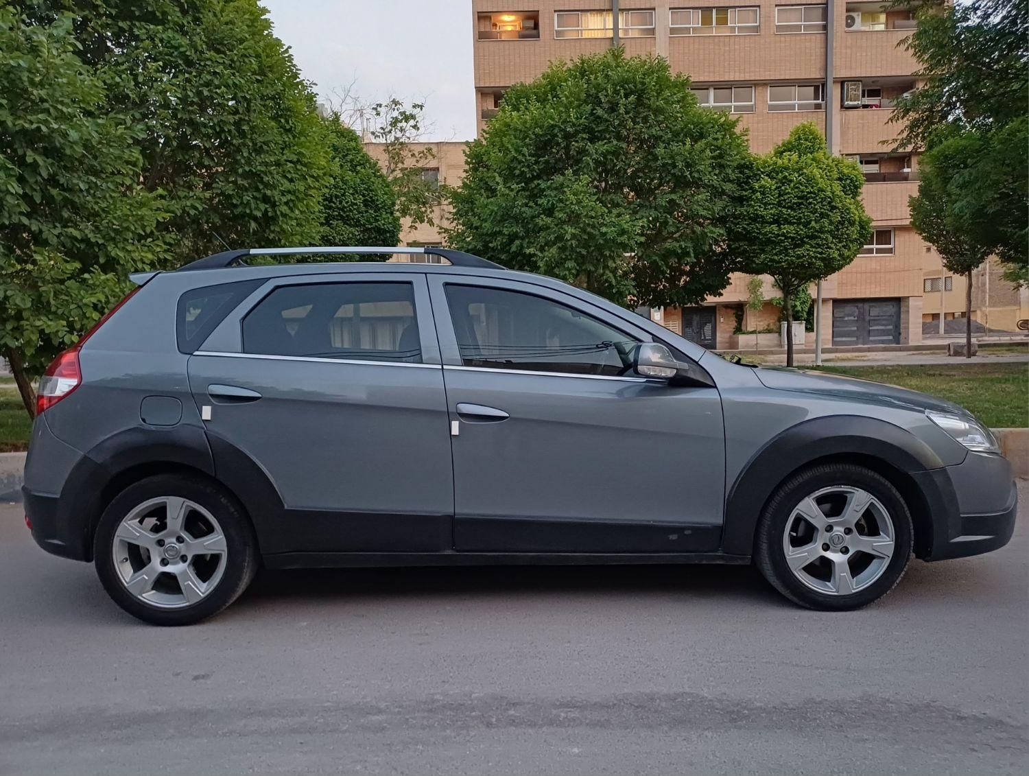 دانگ فنگ H30 کراس اتوماتیک - 1396