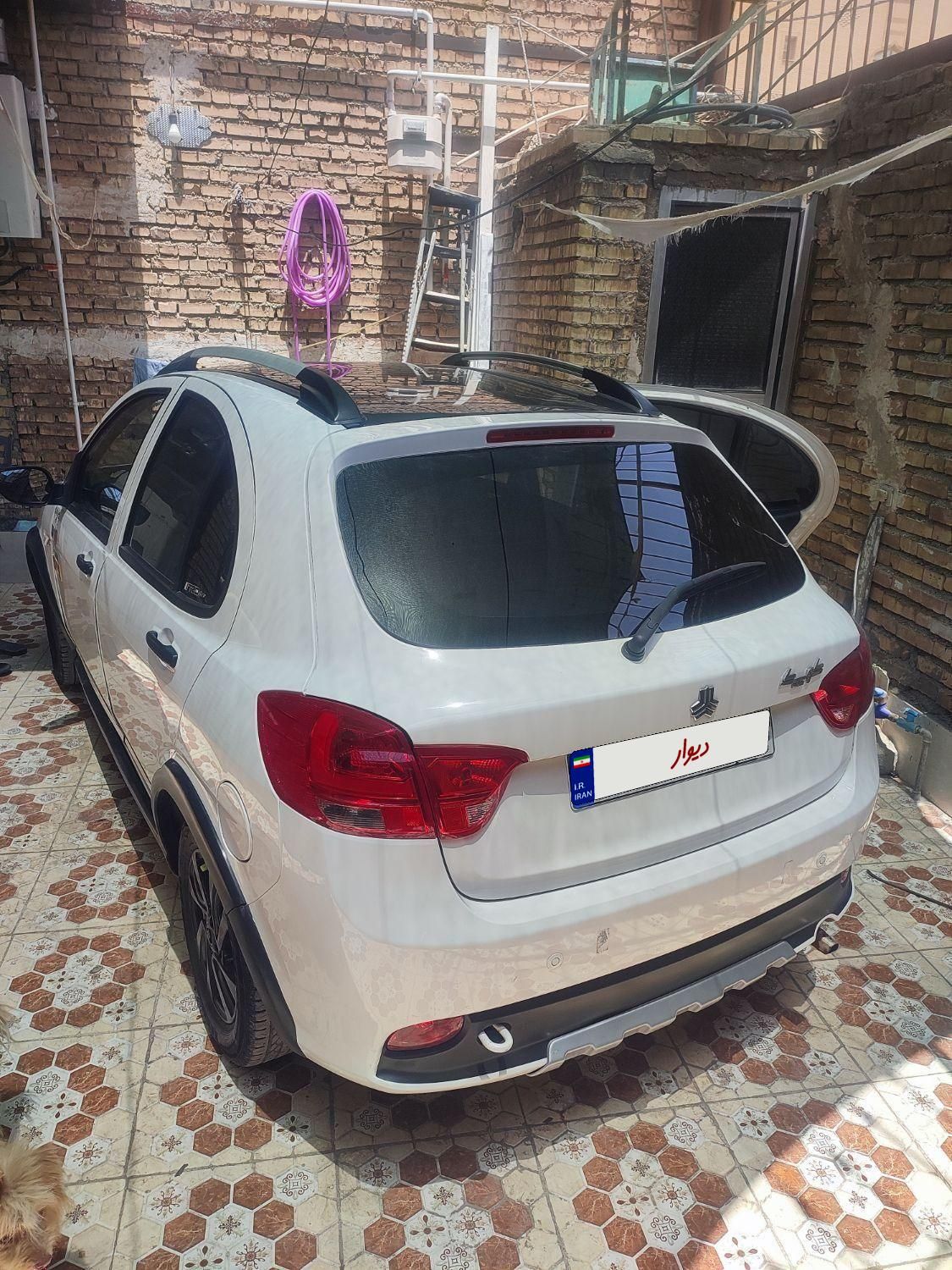 کوییک R دنده‌ای - 1402