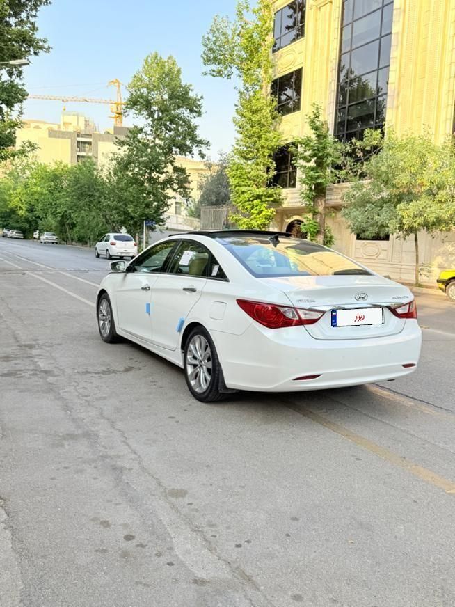 هیوندای سوناتا فول YF - 2014
