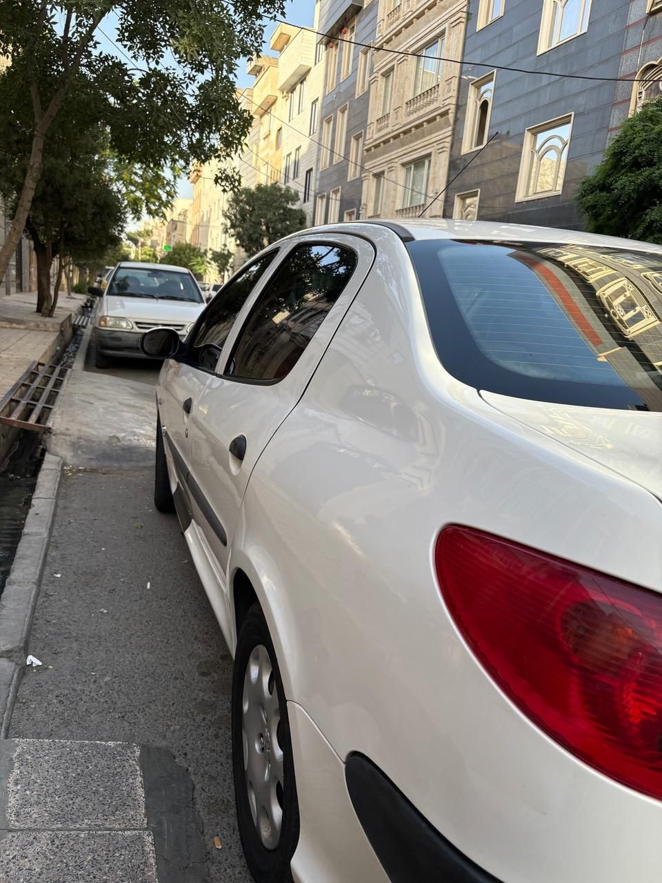 پژو 206 SD v8 - 1396