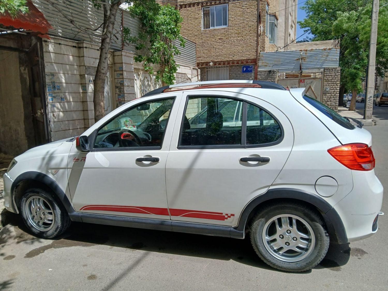 کوییک R دنده‌ای - 1401