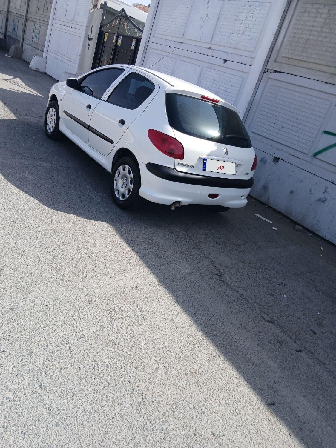 پژو 206 تیپ 2 - 1389