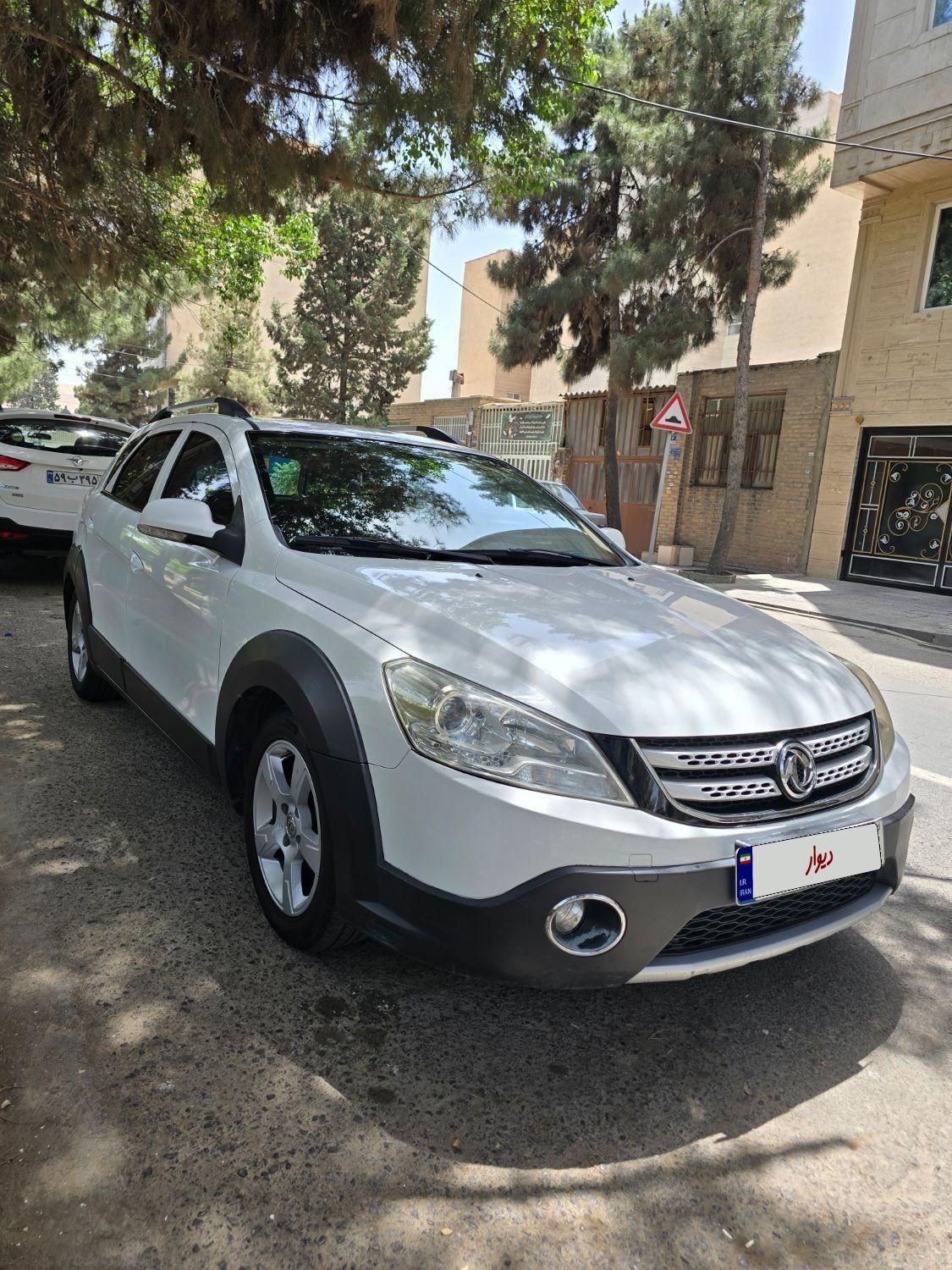 دانگ فنگ H30 کراس اتوماتیک - 1395