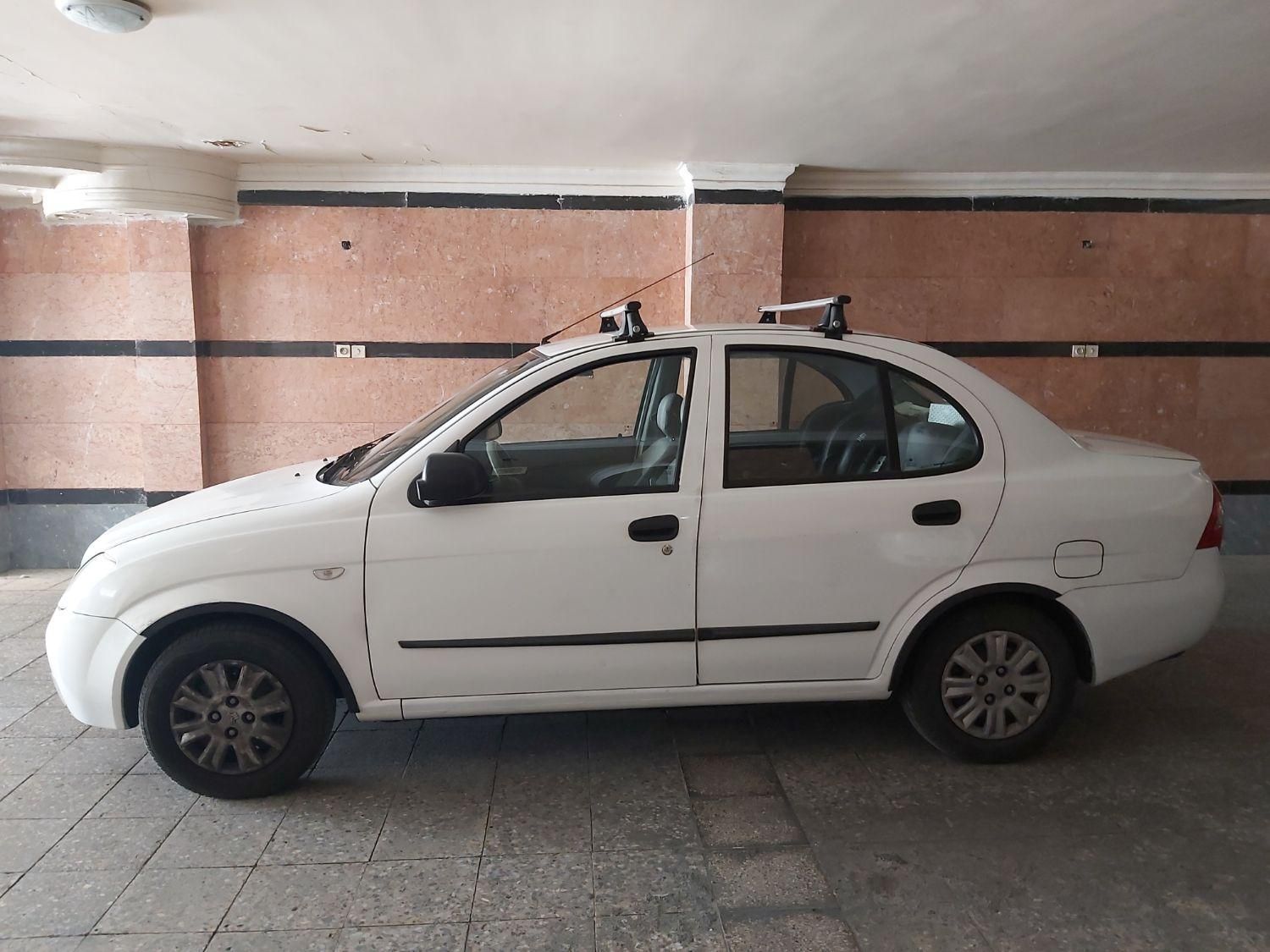 تیبا صندوق دار SX - 1396