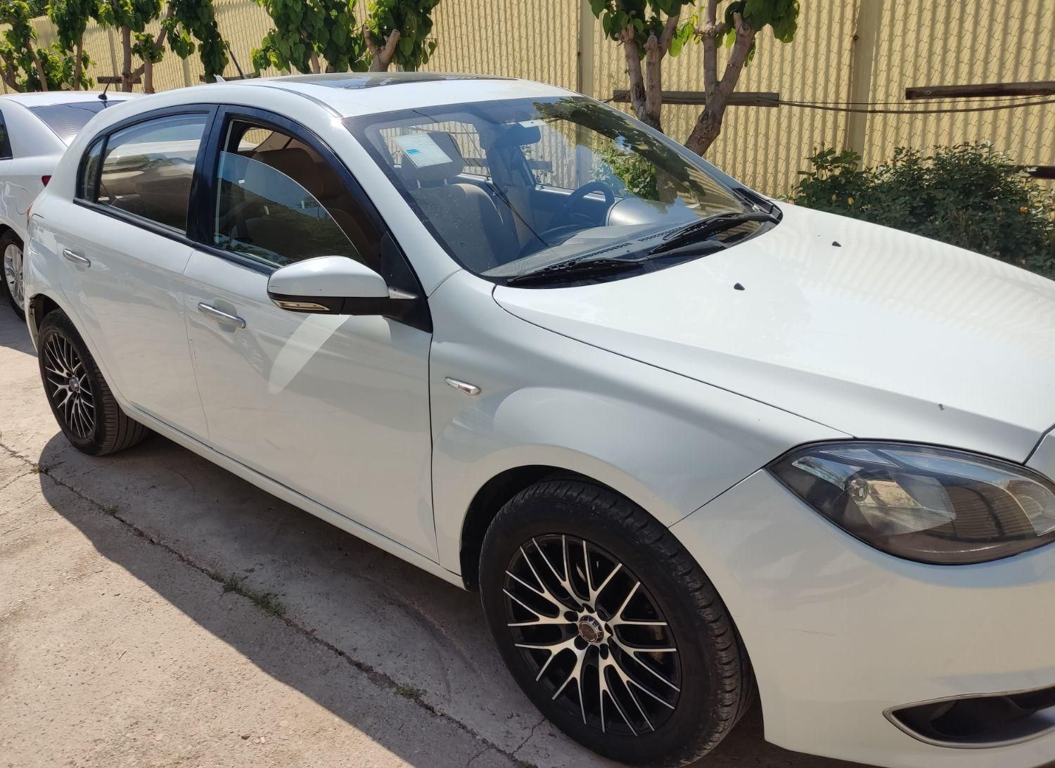 برلیانس H320 اتوماتیک 1500 - 2015