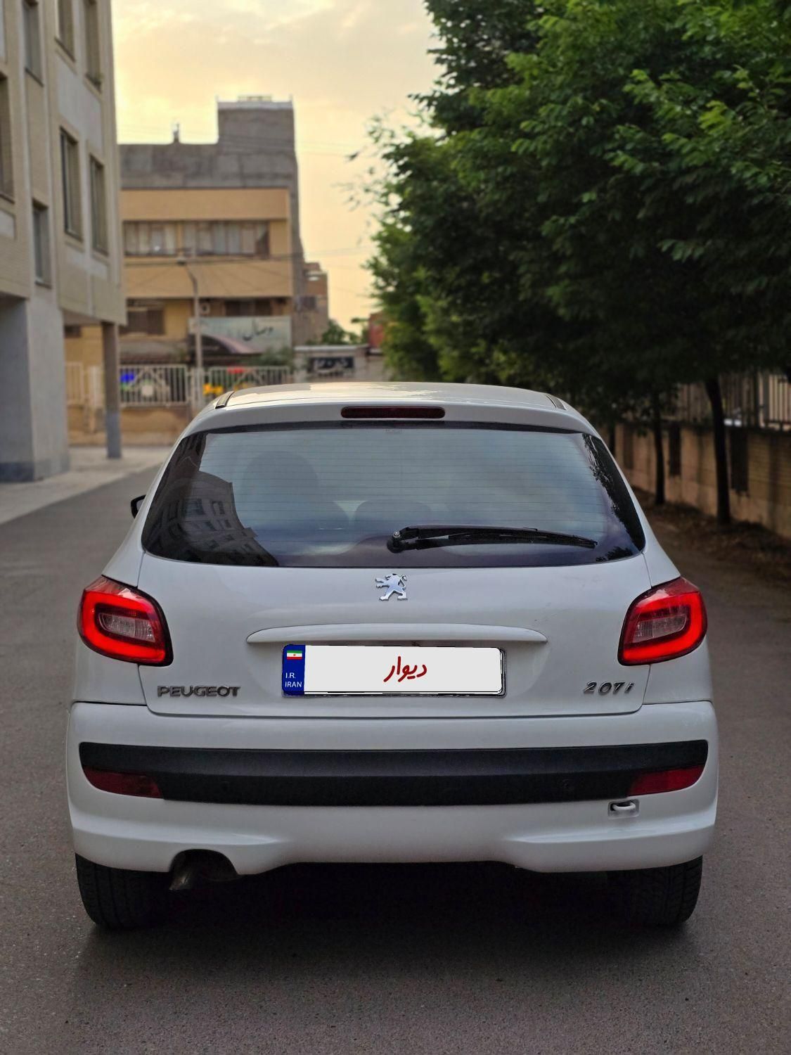 خودرو پژو، 206 آگهی ann_18236939