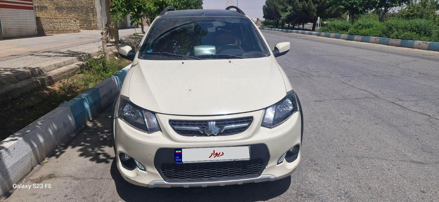 خودرو کوییک، R آگهی ann_18237583