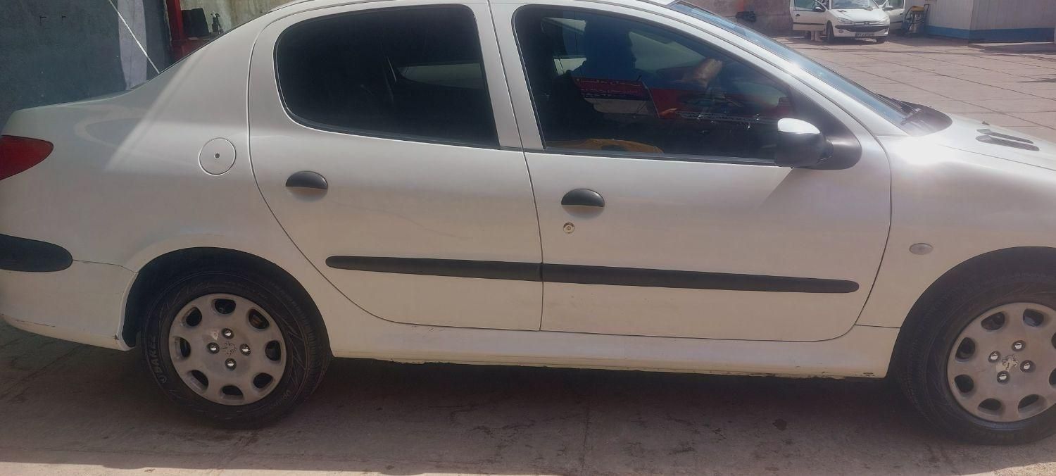 پژو 206 SD v8 - 1396