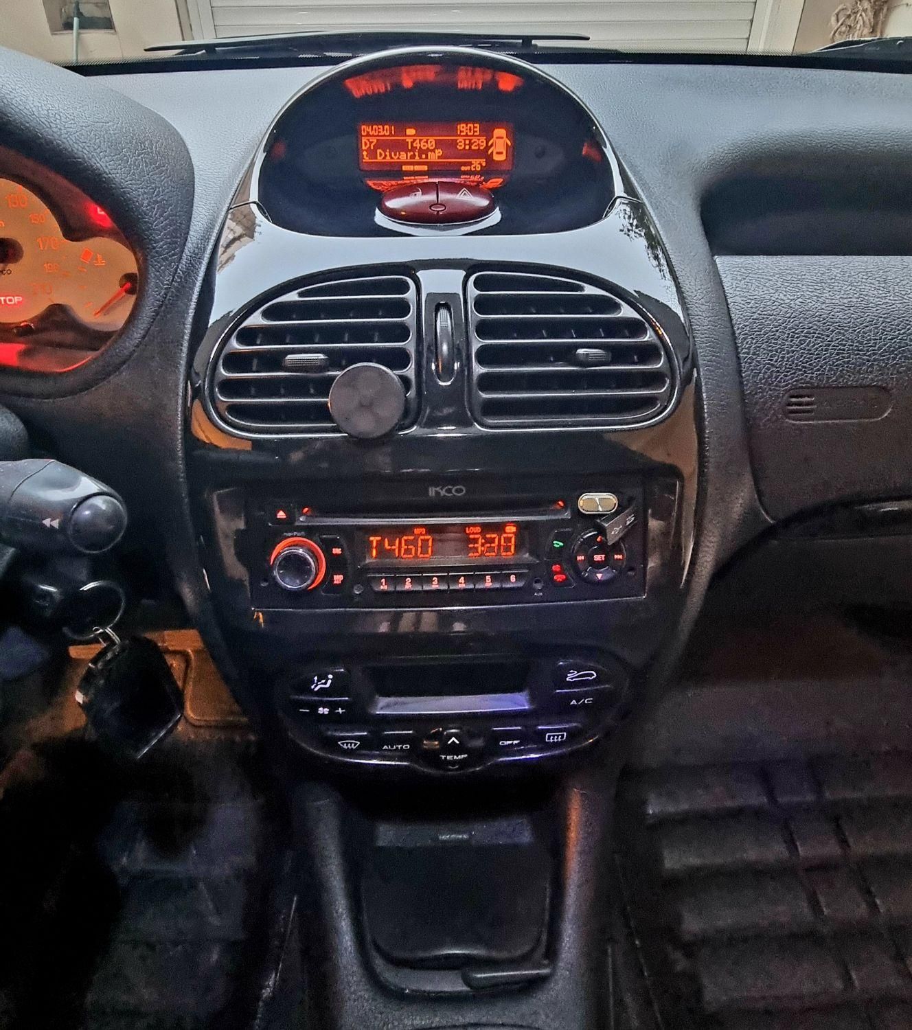 پژو 206 SD v8 - 1396