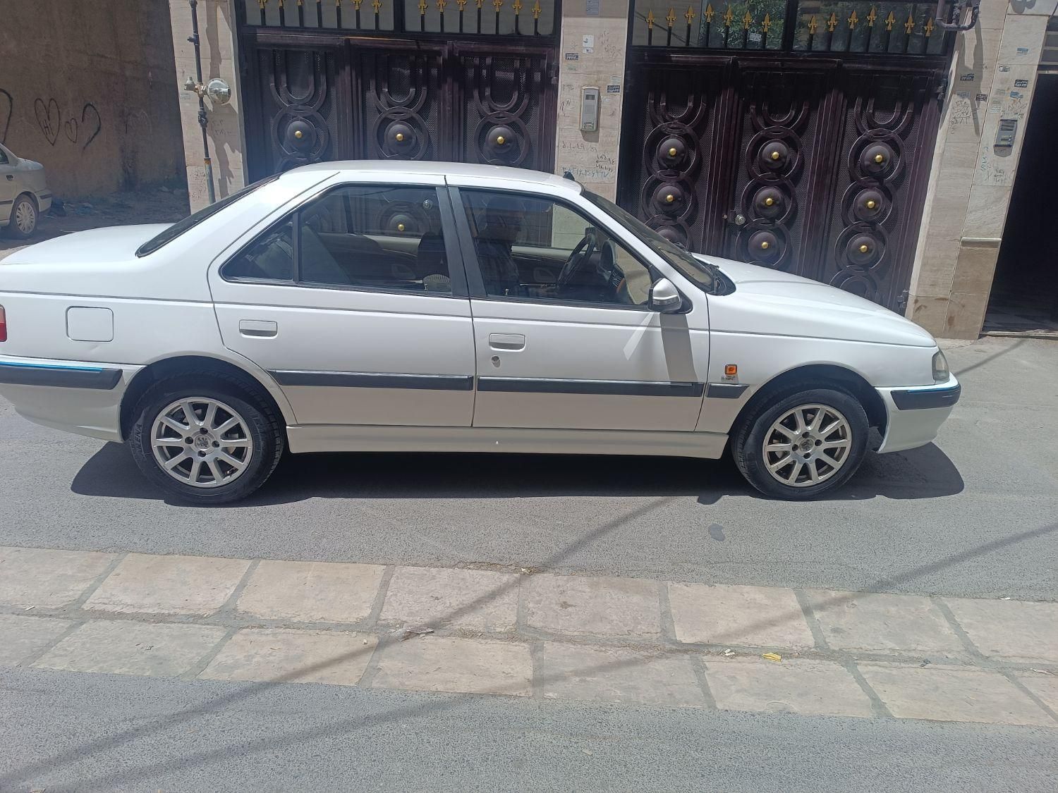 خودرو پژو، پارس آگهی ann_18237678