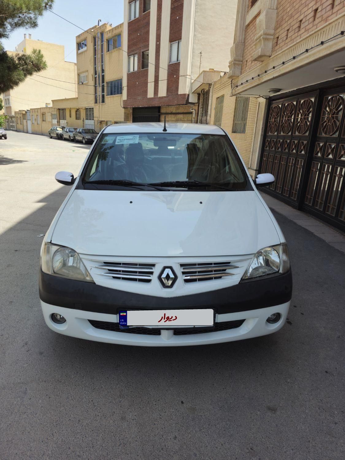 خودرو رنو، پارس تندر آگهی ann_18237749