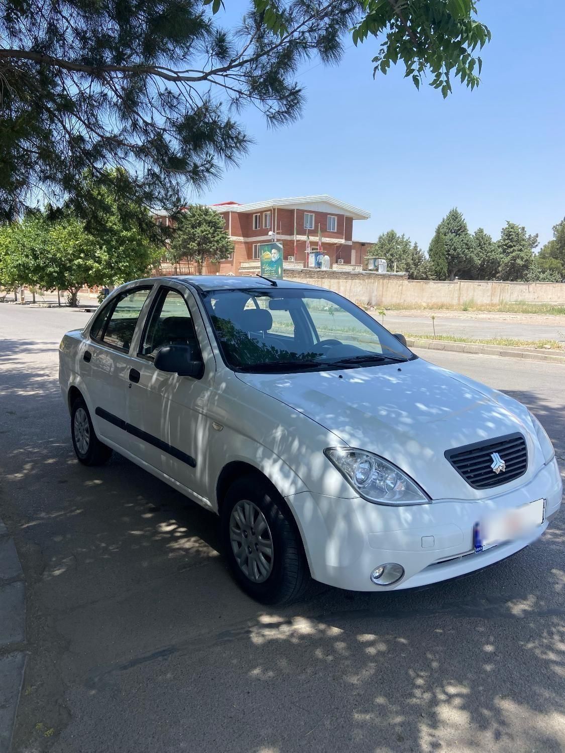 تیبا صندوق دار SX - 1393