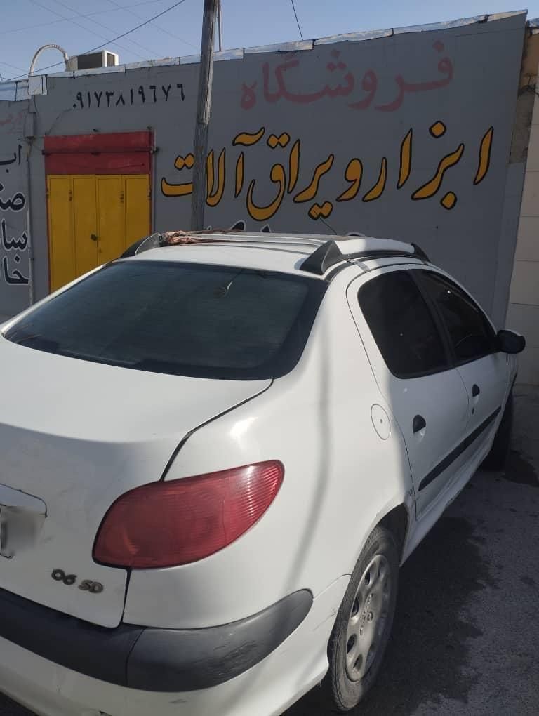 پژو 206 تیپ 5 - 1390