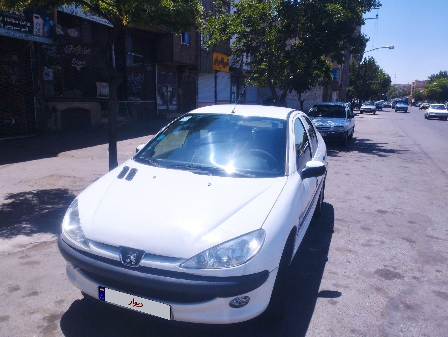 پژو 206 SD v8 - 1390