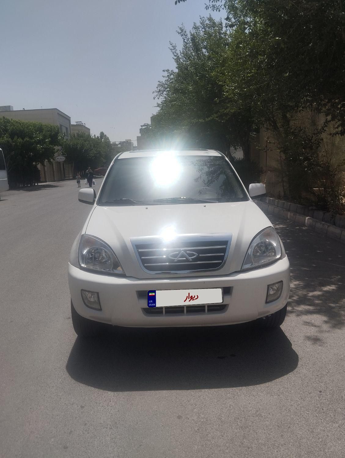 ام وی ام X33 دنده‌ای ساده - 2012