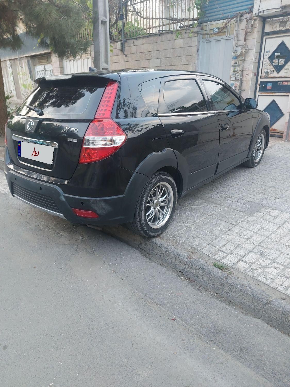 خودرو دانگ فنگ، H30 کراس آگهی ann_18238270