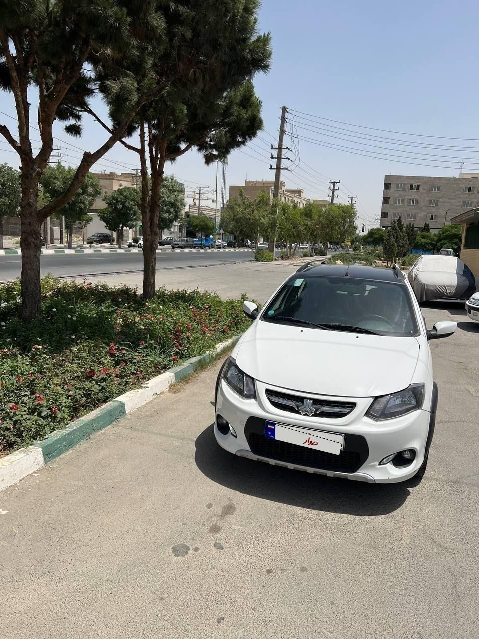 کوییک R دنده‌ای - 1402