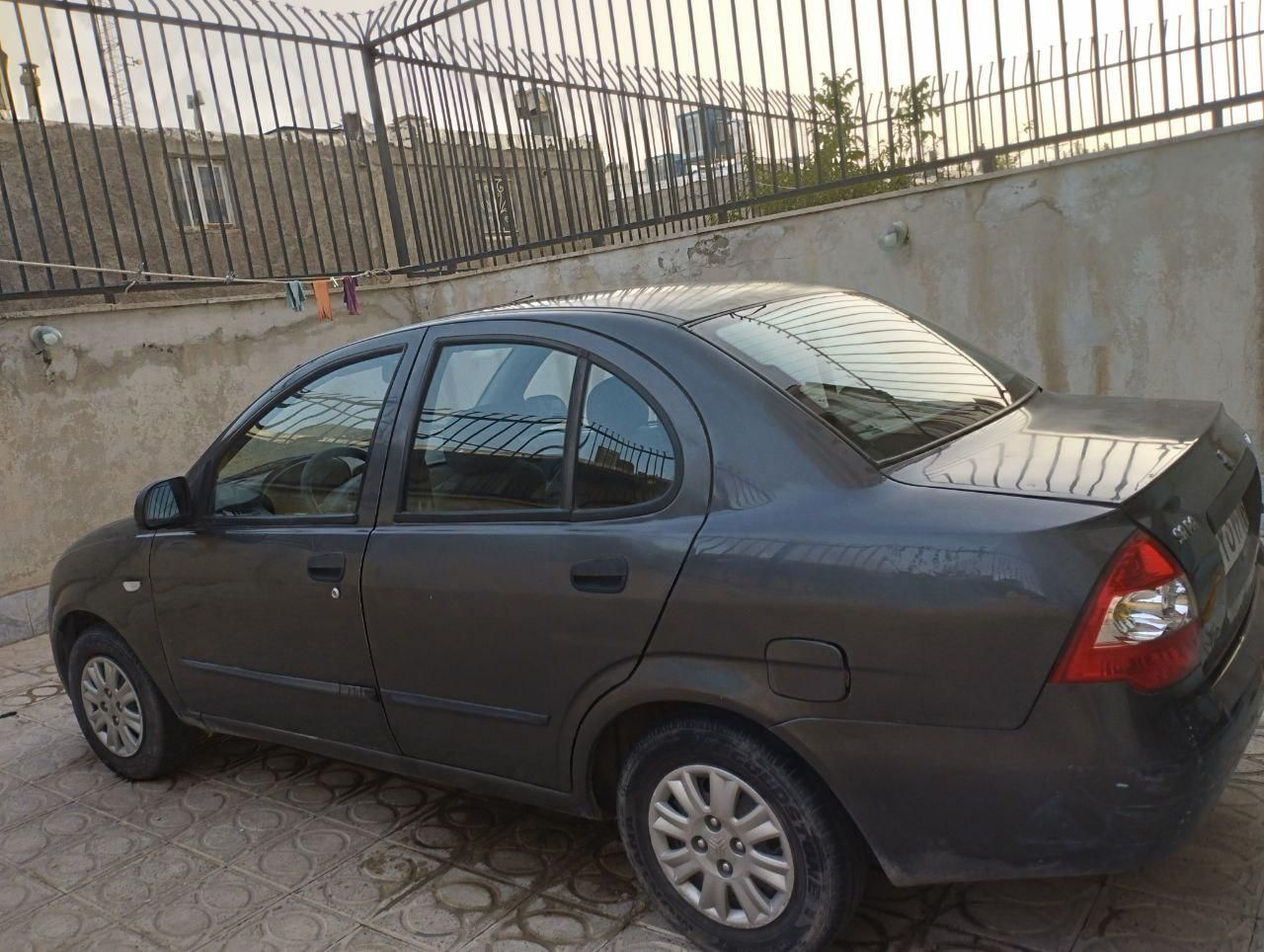 تیبا صندوق دار SX - 1395