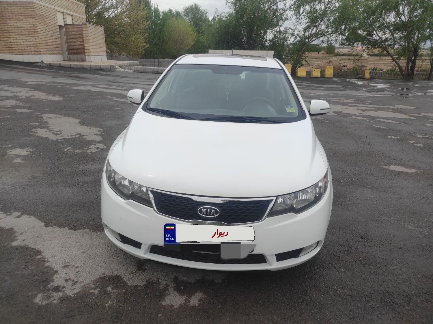 خودرو کیا، سراتو مونتاژ آگهی ann_18239240