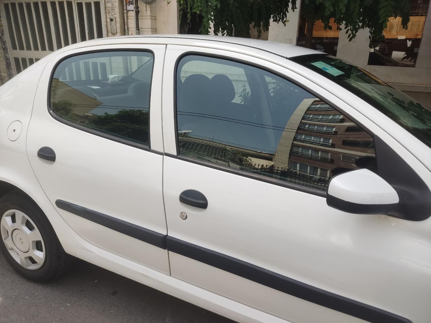 خودرو رانا، LX آگهی ann_18239387