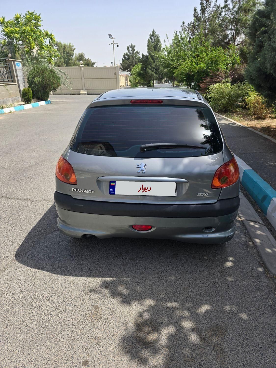 پژو 206 تیپ 5 - 1392