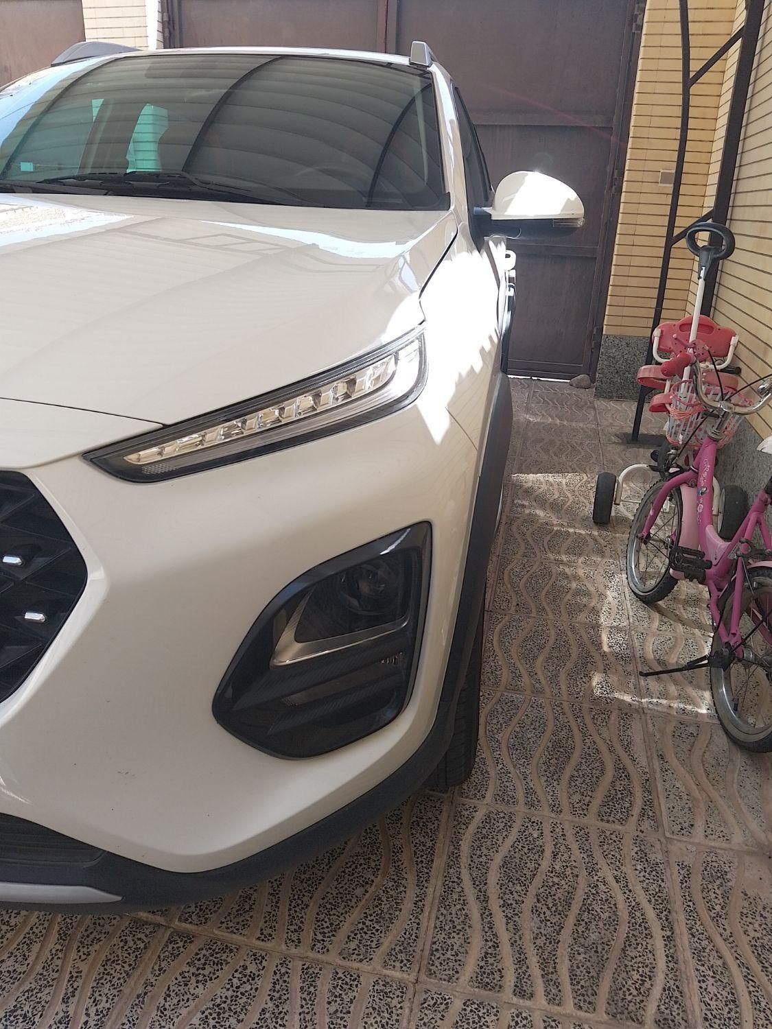 ام وی ام X22 دنده ای اسپرت لاکچری - 2024