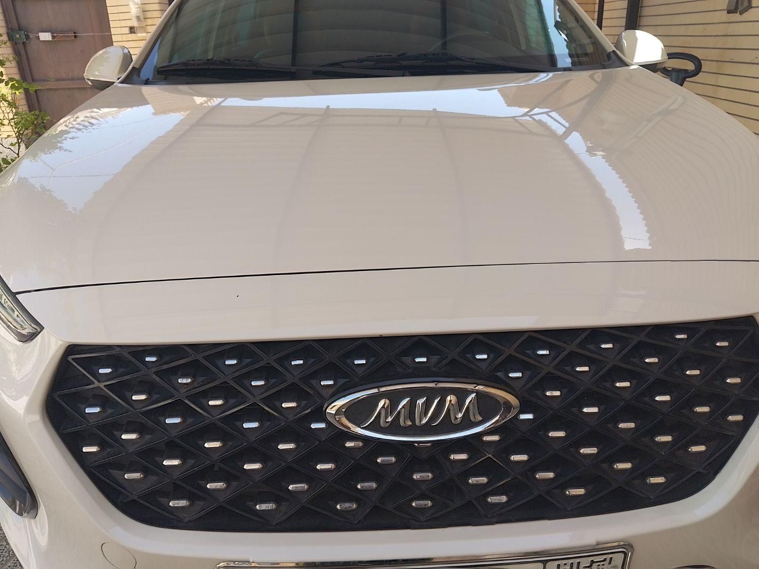 ام وی ام X22 دنده ای اسپرت لاکچری - 2024