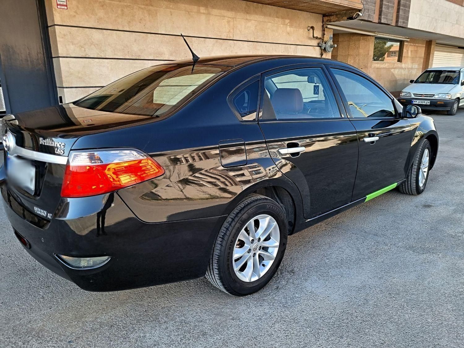 برلیانس H330 اتوماتیک 1650 - 2020