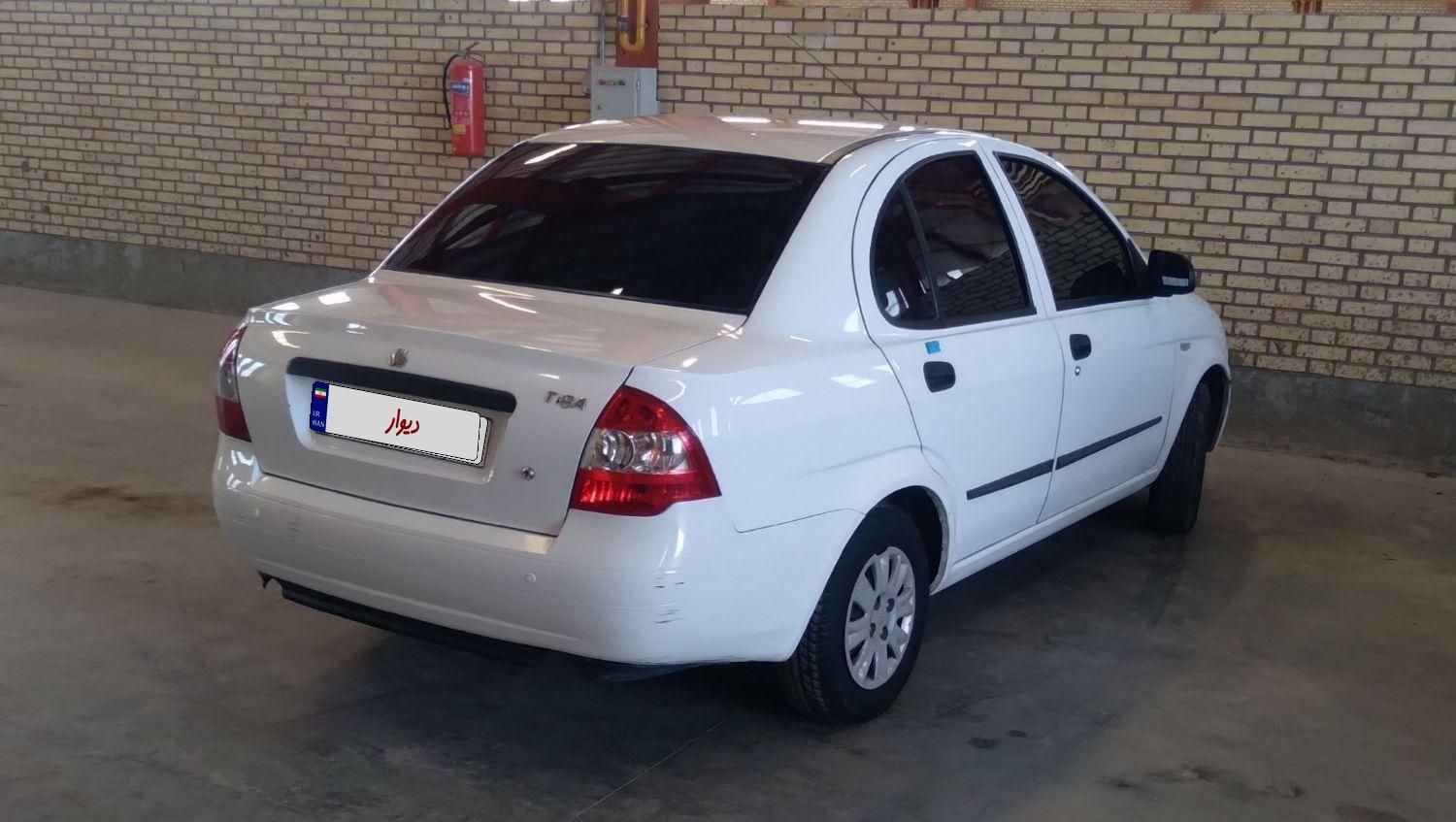 تیبا صندوق دار SX - 1398