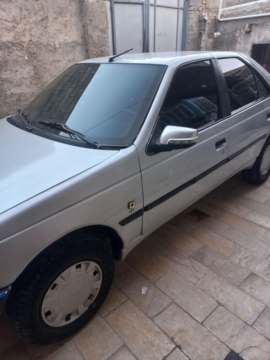 پژو 405 GL - 1369