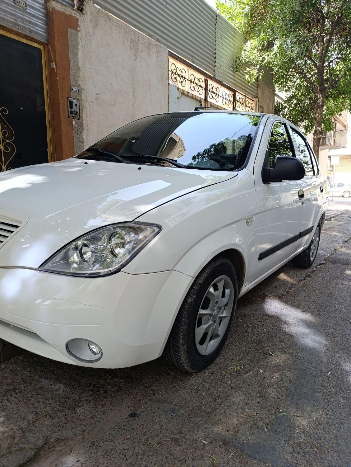 تیبا صندوق دار EX - 1394