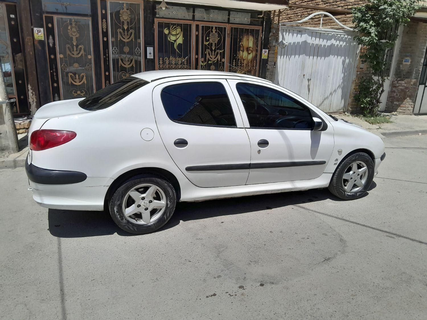 پژو 206 SD v1 - 1390