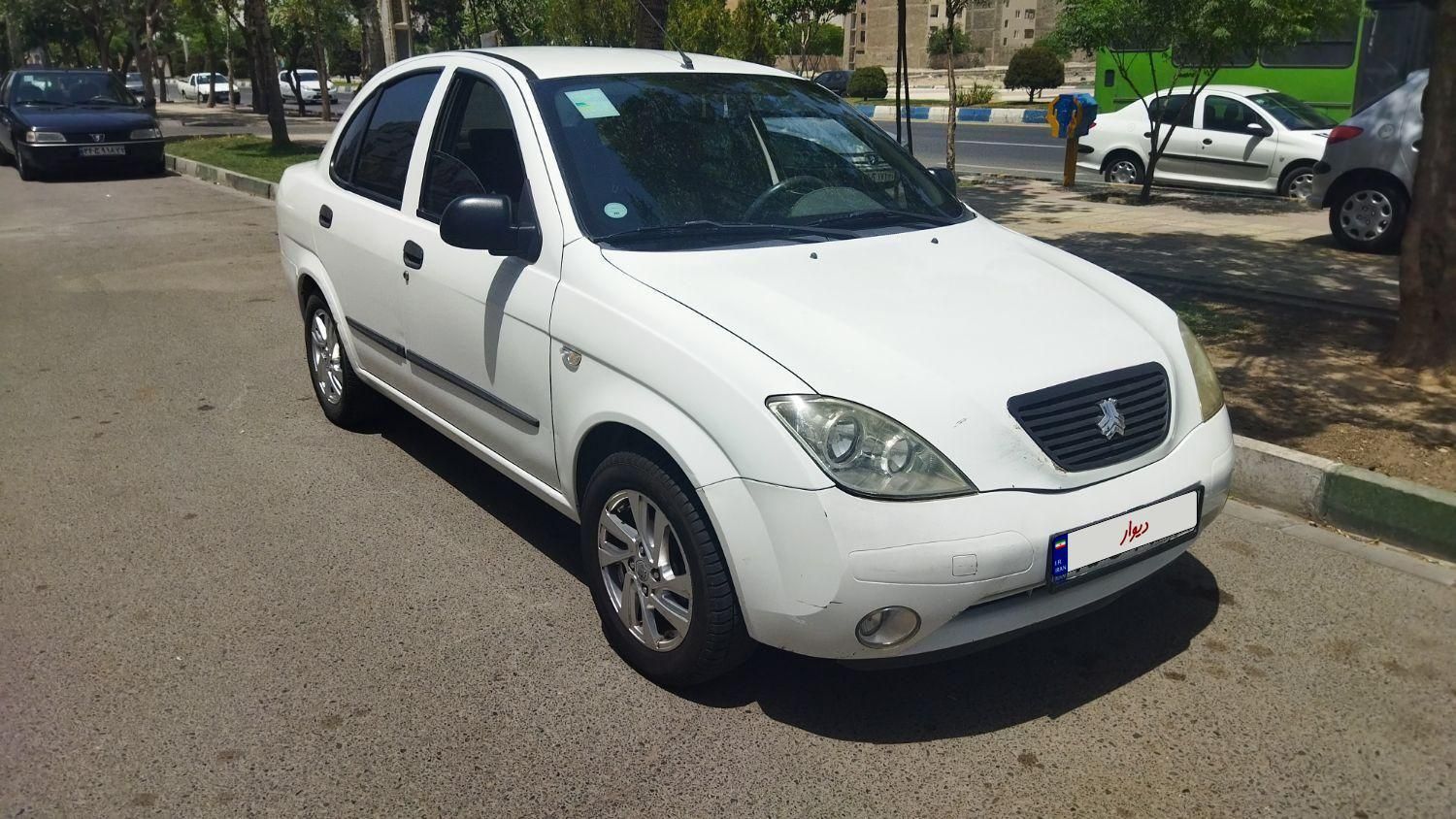 تیبا صندوق دار SX - 1398