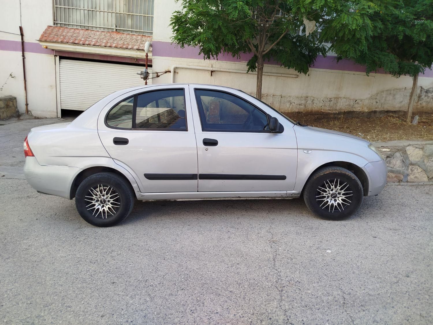 تیبا صندوق دار SX - 1394