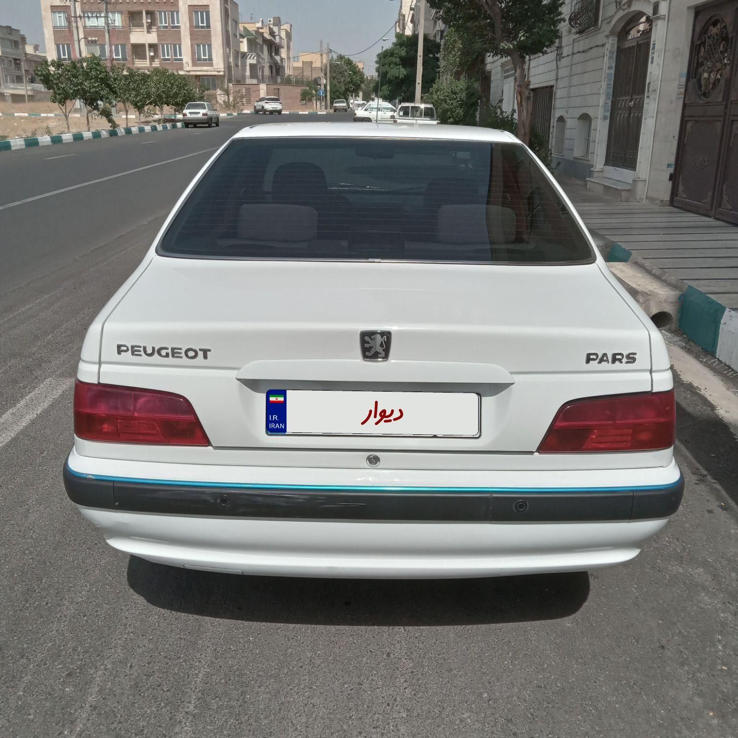پژو پارس XU7P - 1402
