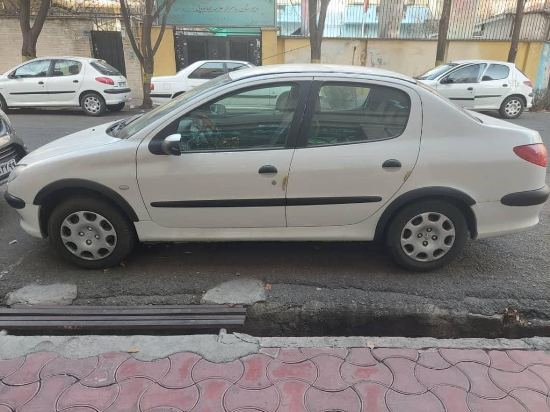 پژو 206 SD v8 - 1390