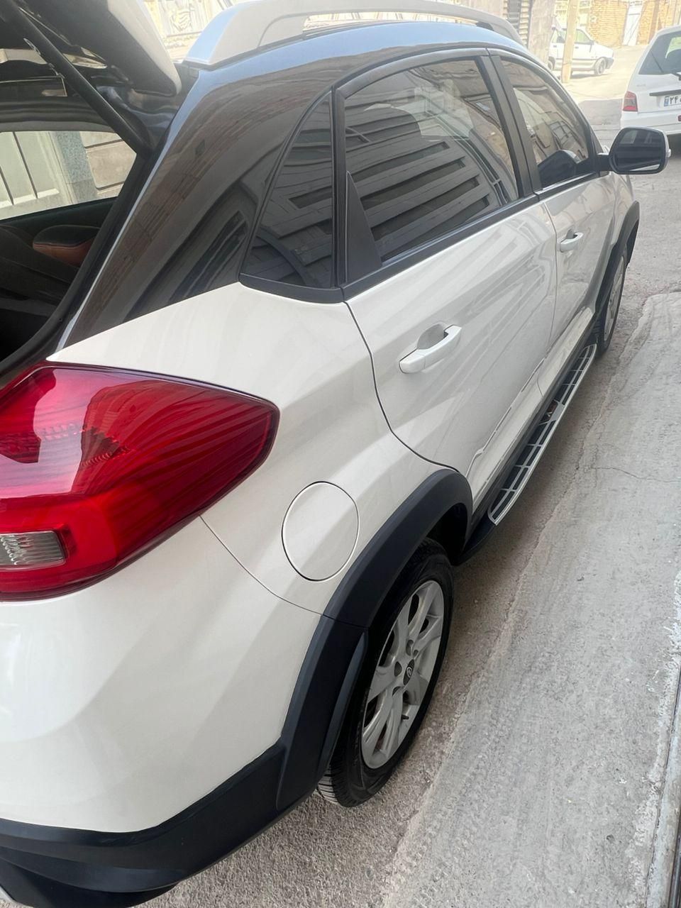 ام وی ام X22 دنده ای اسپرت لاکچری - 2022