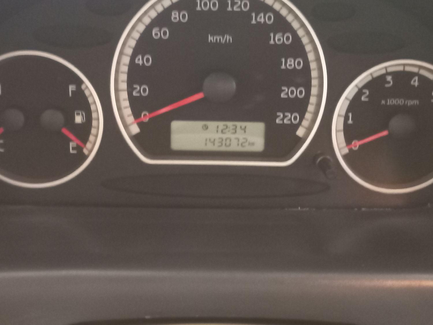 ام وی ام 110 چهار سیلندر دنده ای - 2014