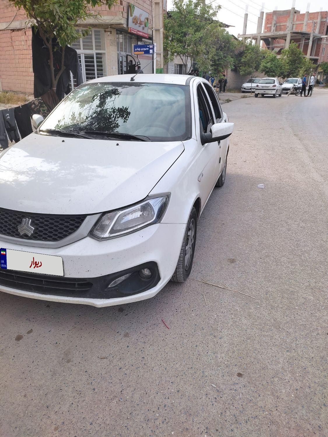 ساینا S دنده ای بنزینی - 1403