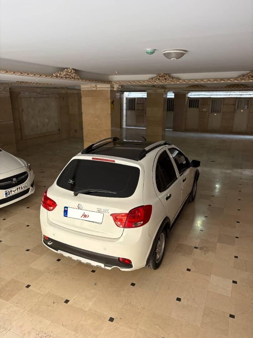 کوییک R دنده‌ای - 1400