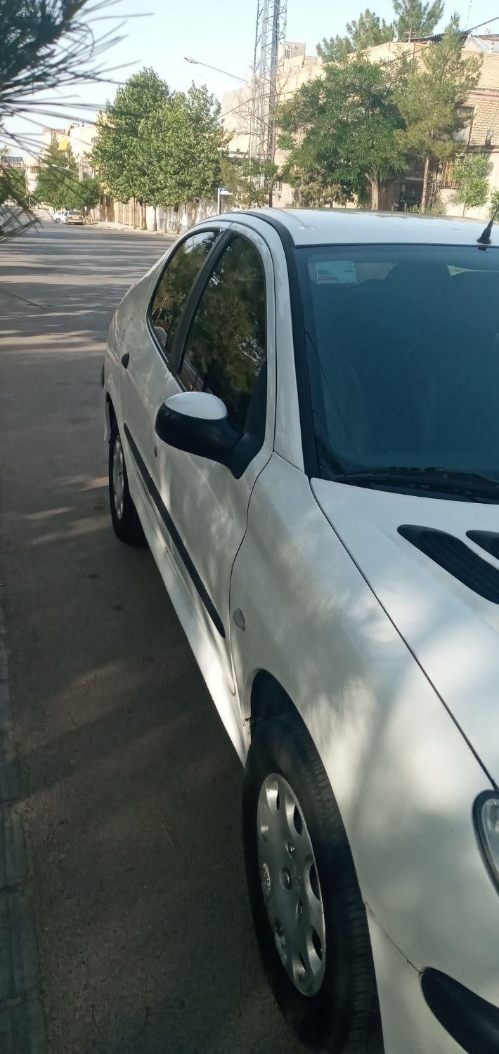 پژو 206 SD v8 - 1390