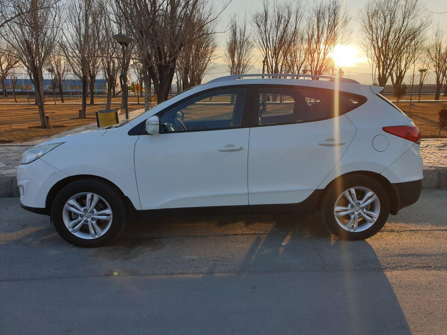 هیوندای توسان 2.4 لیتر - 2013