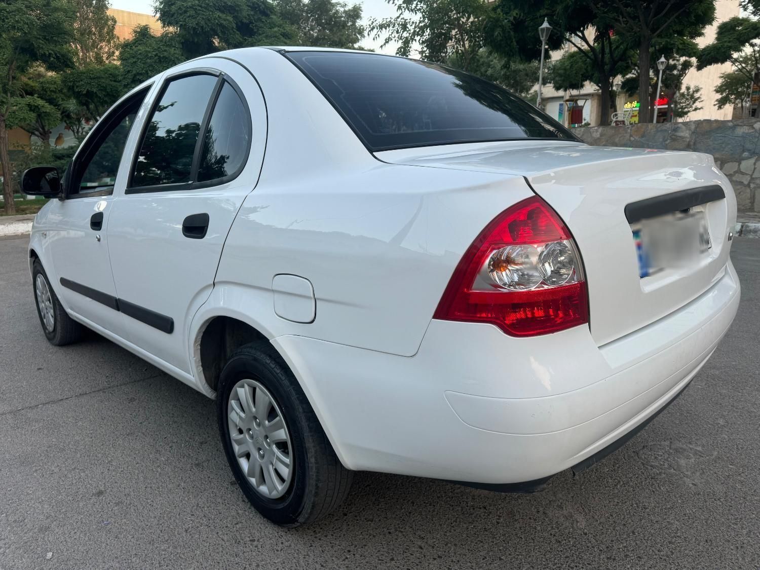 تیبا صندوق دار EX - 1393