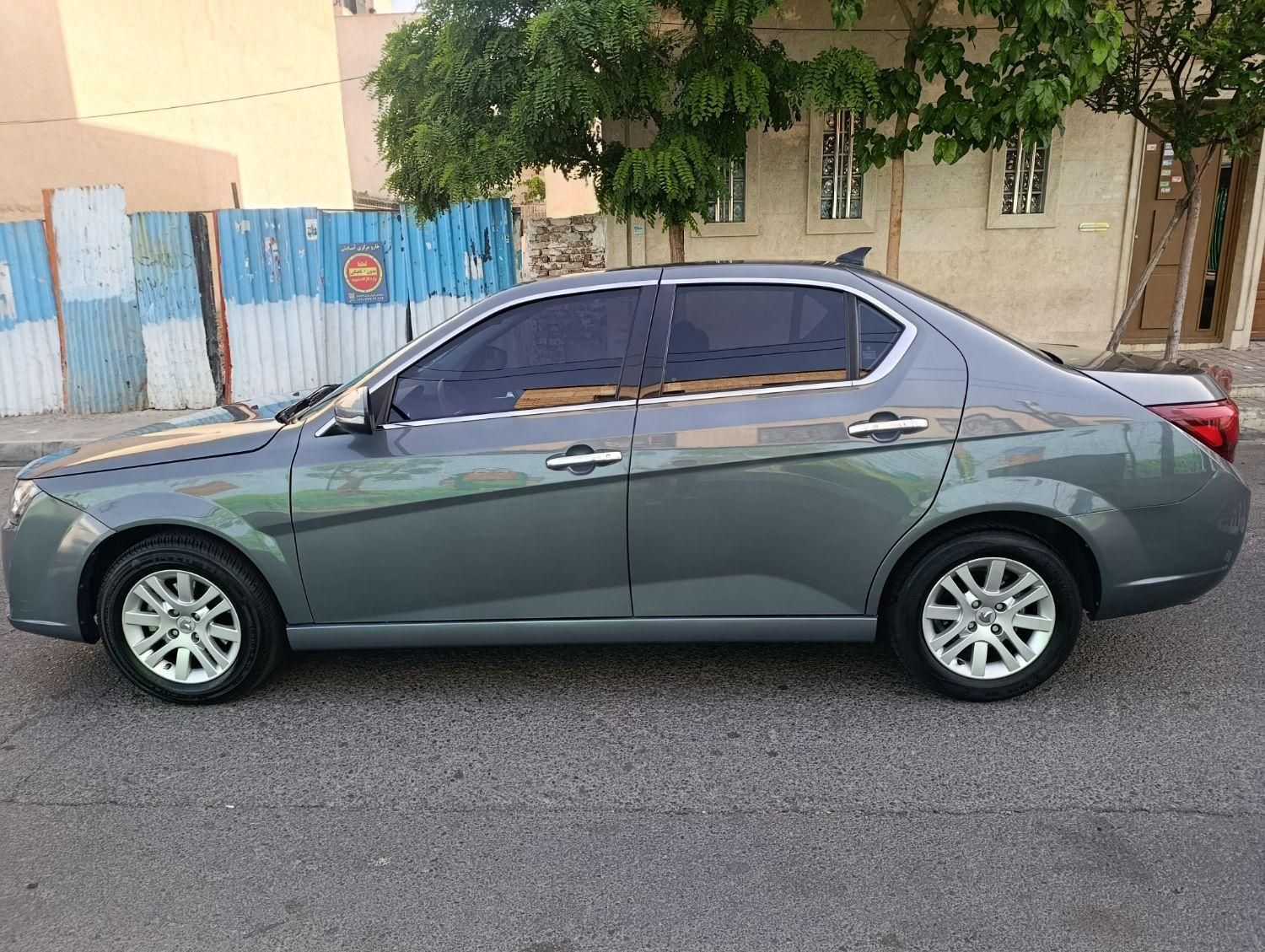 دنا پلاس تیپ ۱ دنده‌ای - 1400