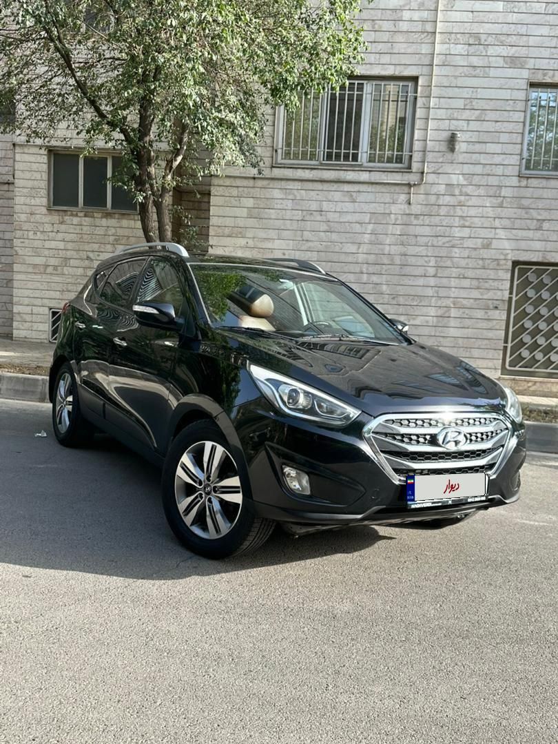 هیوندای توسان 2.4 لیتر - 2015