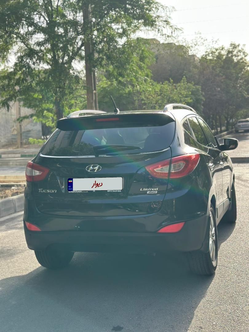 هیوندای توسان 2.4 لیتر - 2015