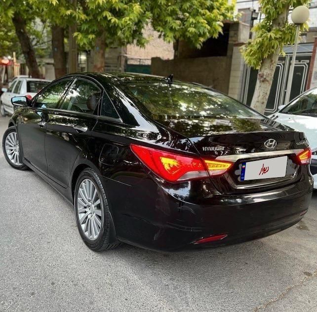 هیوندای سوناتا فول YF - 2014