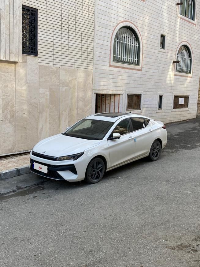 کی ام سی J7 اتوماتیک - 2023