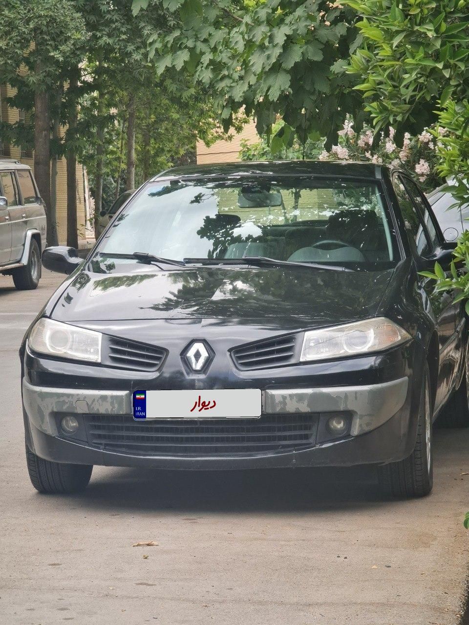 رنو مگان پارس خودرو 2000 - 2011