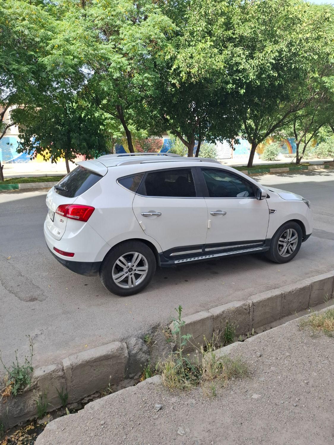 خودرو جک، S5 آگهی ann_18243761